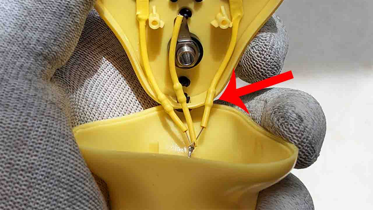 1 megaohm resistors in esd plug