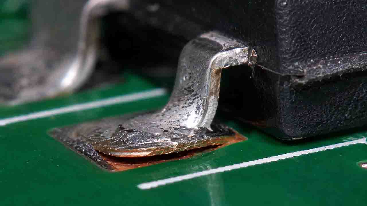 pcb component delamination